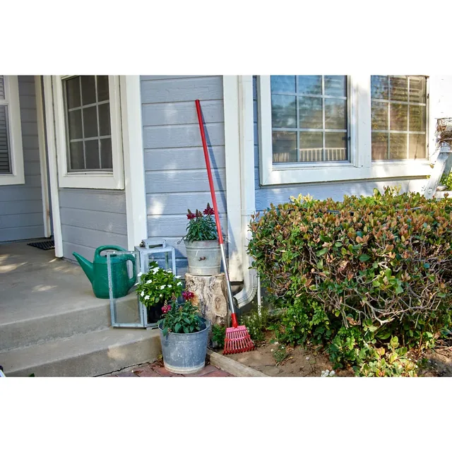 Corona RK 62060 8-inch Aluminum-Handle Shrub Rake, manufacturer gallery view 2