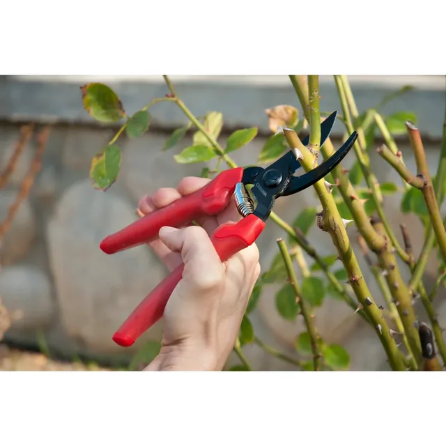 Corona BP 3214D ComfortGEL Bypass Pruner, manufacturer gallery view 3