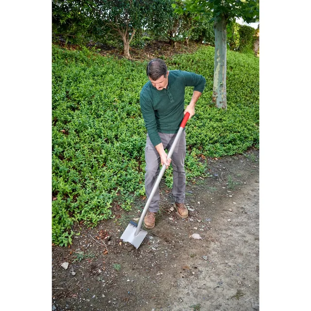 Corona AS 90300 All-Steel Round-Point Shovel, manufacturer gallery view 3