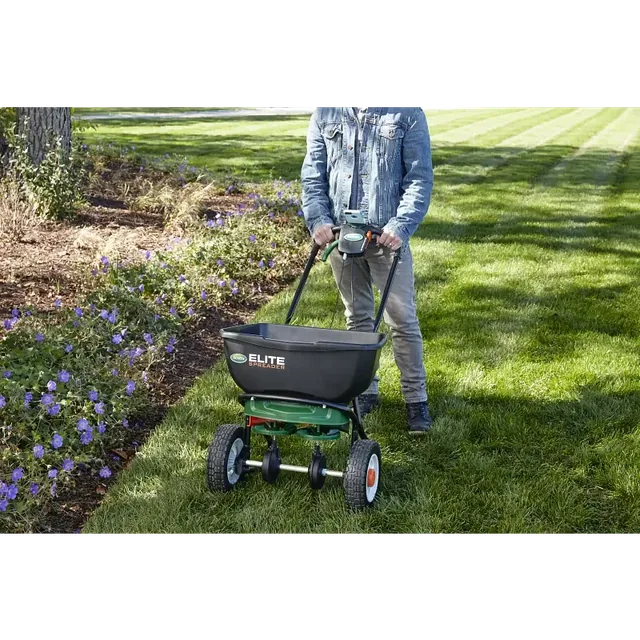 Scotts Elite dual-rotor spreader manufacturer product view 4