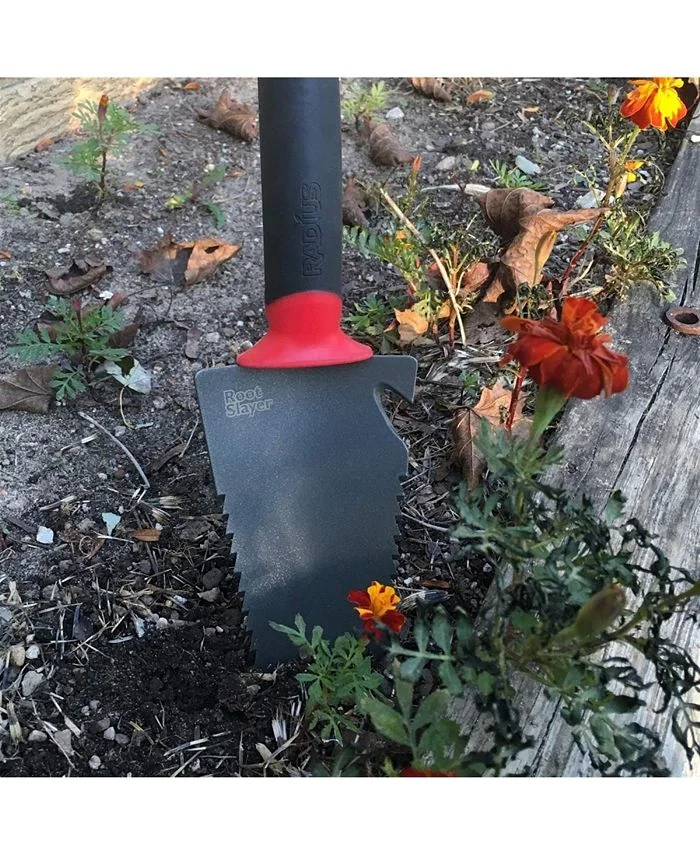 Radius Garden 16011 Root Slayer trowel, product gallery view 1