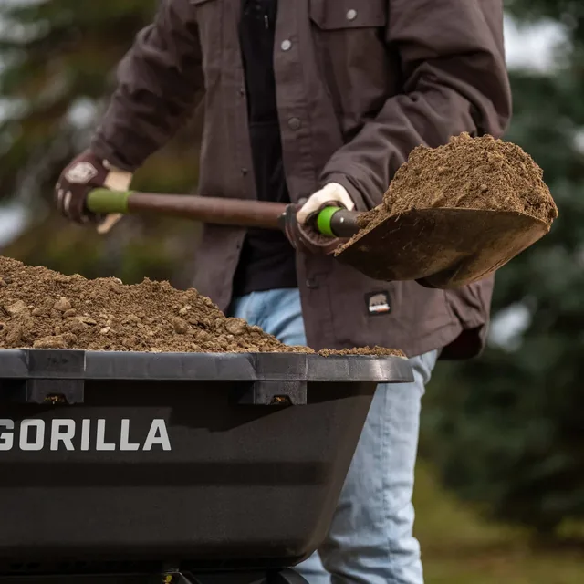 Gorilla 7GCG-NF poly dump cart, product gallery view 3