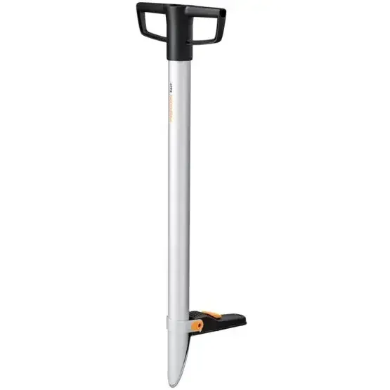 Fiskars Xact 1057077 standing bulb planter with black D handle and foot platform