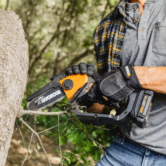 WORX WG324 chainsaw, manufacturer gallery view 4