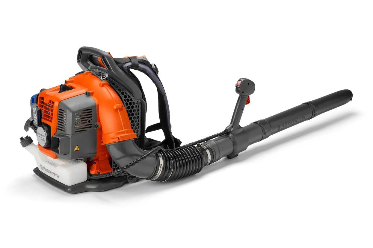 Husqvarna 150BT. Side view of a backpack leaf blower with ergonomic handle and nozzle.