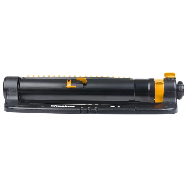 Melnor XT 65167AMZ oscillating sprinkler, detail or garden-use view 3