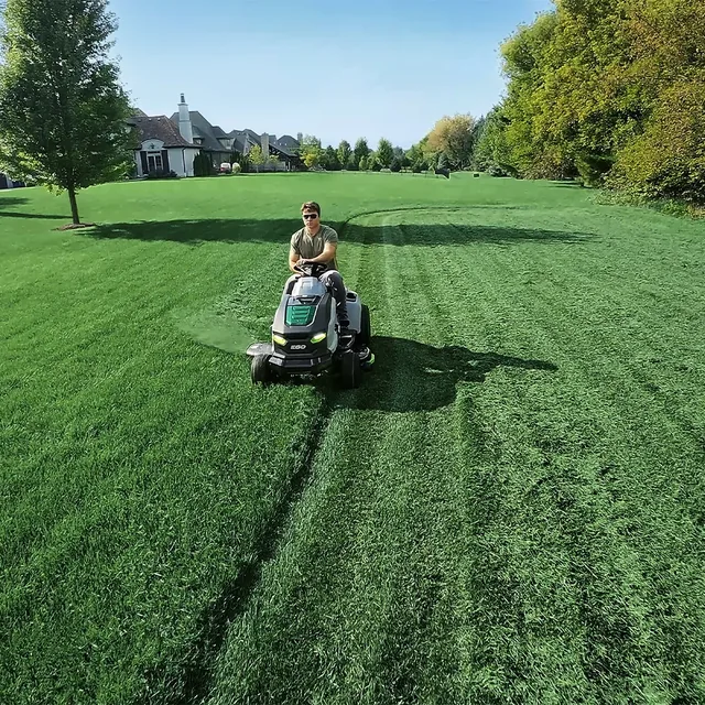 EGO TR4204 42-inch battery lawn tractor, product photograph 7