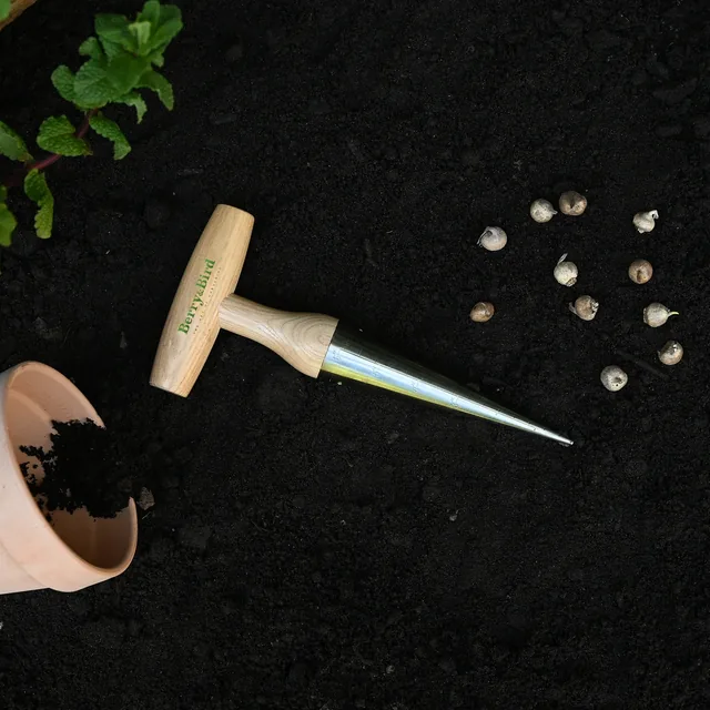 Berry&Bird stainless-steel hand dibber, product gallery view 5