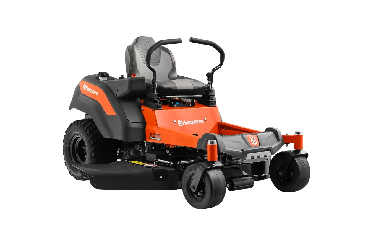 Husqvarna Z242F Special Edition. Front view of a Husqvarna ride-on mower with cutting deck.