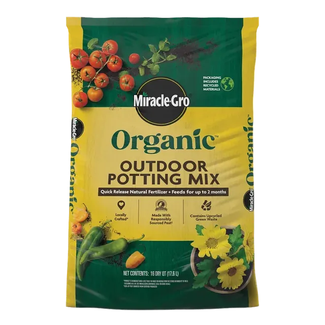 Miracle-Gro Organic Outdoor Potting Mix, 16 quart, product view 1