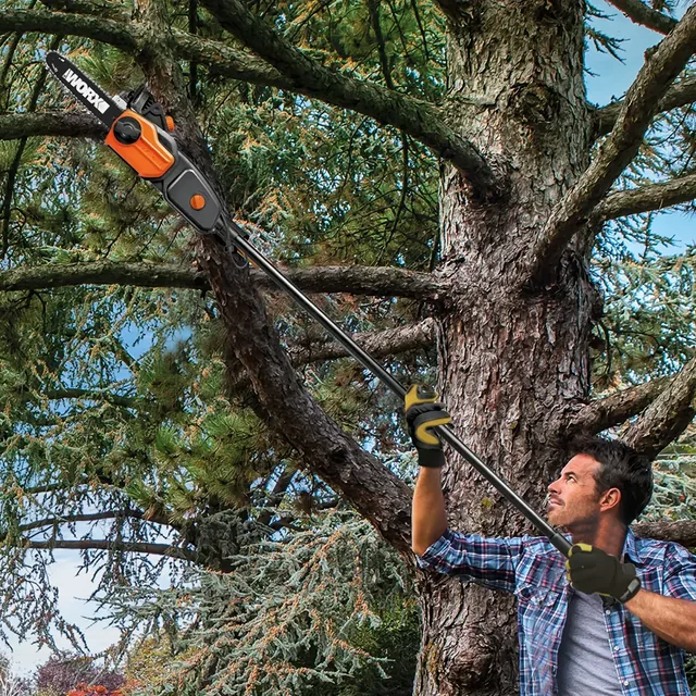 WORX WG311 8-amp 10-inch corded two-in-one pole saw, gallery view 2
