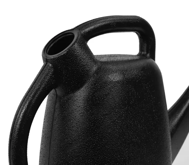 Chapin48000 half-gallon watering can, gallery view 3